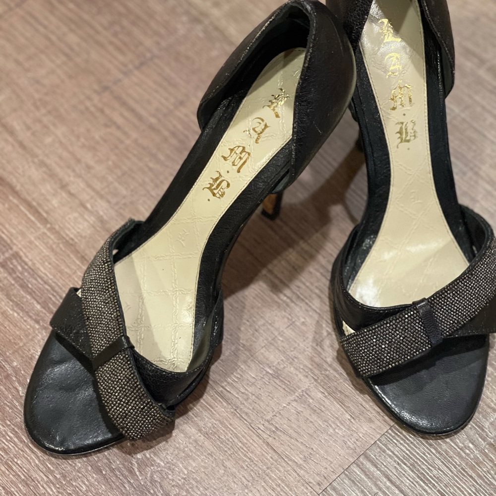 L.A.M.B. Open toes heel size 8M